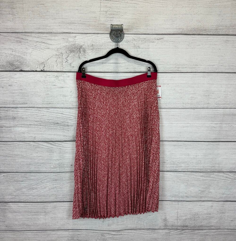 Vince Camuto Plus Size Red Speckled Pleated Pull On Midi Skirt Size XL